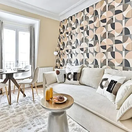 Cosy Face De Montparnasse - Ii *