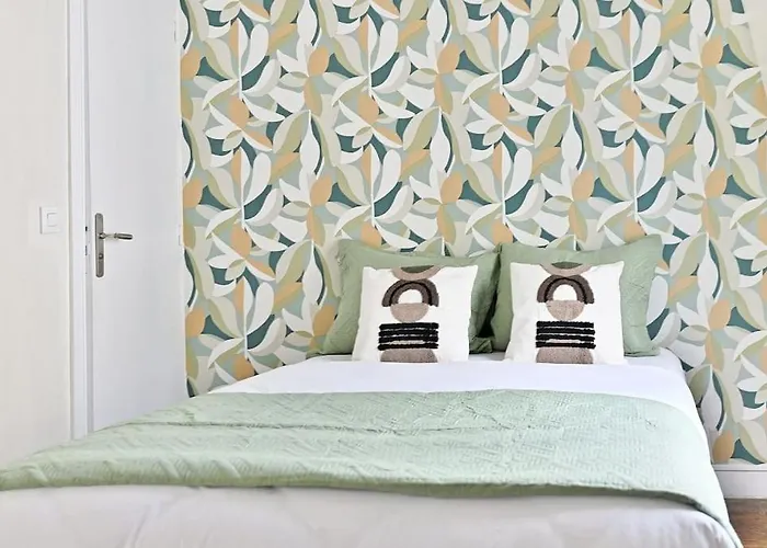 Cosy Face De Montparnasse - Ii