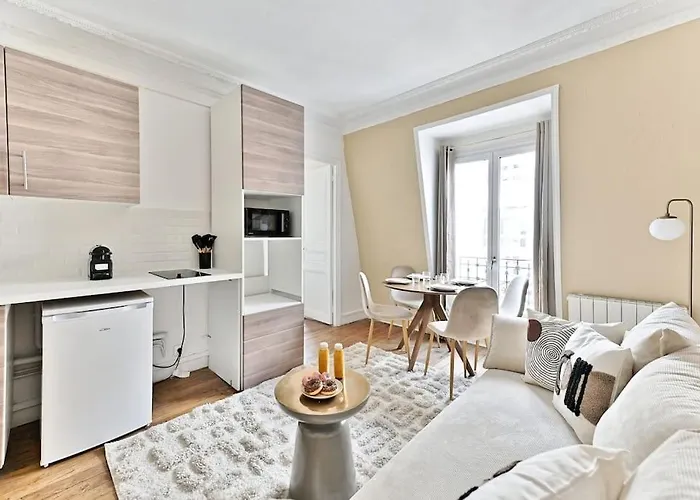 Cosy Face De Montparnasse - Ii