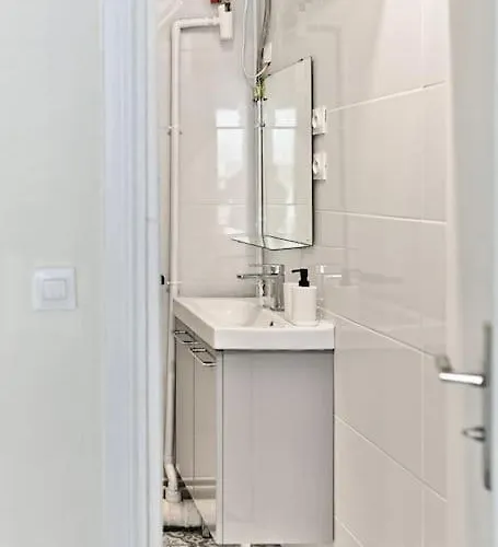 Cosy Face De Montparnasse - Ii Paris