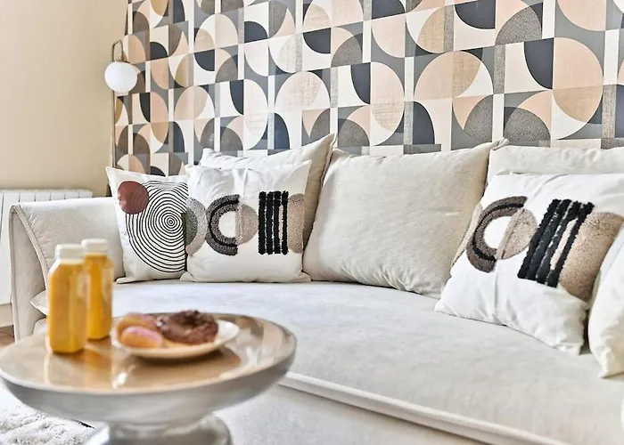 Cosy Face De Montparnasse - Ii * Paris